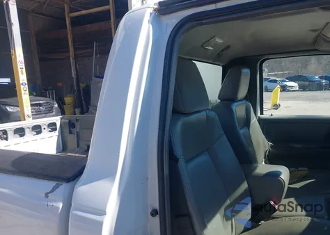 2010 Ford Ranger Xl/Xlt from USA, damaged, VIN 1FTKR1AD0APA61914